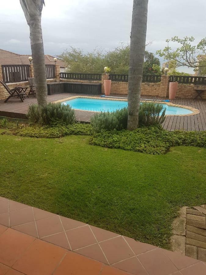 ג'פריס ביי Ocean View Guest House מראה חיצוני תמונה